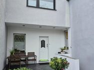 Gemütliches Einfamilienhaus mit Terrasse und Kamin, ohne Garten in Moers Schwafheim - Moers