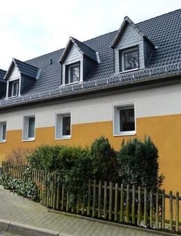 Modernisierte EG-Wohnung mit Balkon & Terrasse - Altena