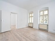 Ruhiges Seitenflügel-Zuhause in Friedrichshain - Berlin