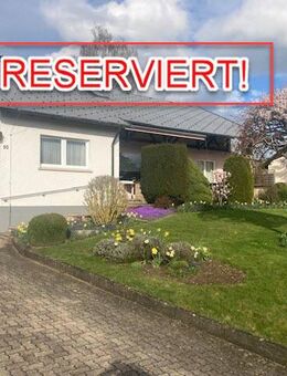 PREISSENKUNG MINUS 69.000 € & kein Makler mehr - Einfamilienhaus mit großem Grundstück - Bräunlingen