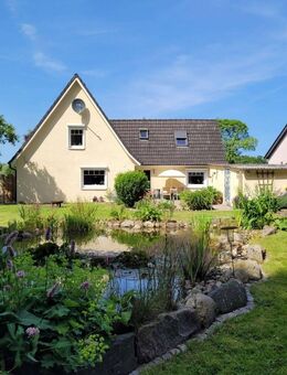 Ländlicher Rückzugsort mit Charakter - Haus mit großem Garten in Warder - Warder