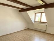 Helle 1 Zimmer Single Dachgeschosswohnung - Kamenz