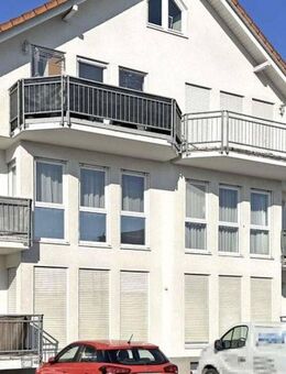 Helle möblierte 1,5 Zimmerwohnung mit eigenem Hauseingang und Stellplatz - Mühlhausen (Baden-Württemberg)
