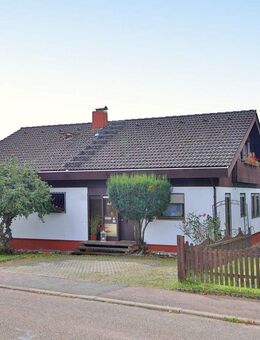 Freistehendes Einfamilienhaus - in idyllischer Lage von Spielberg/Altensteig - Altensteig