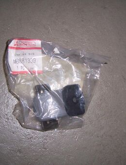 MB881339 Fensteraussteller, Seitenscheibe Mitsubishi Space Runner - Hannover Vahrenwald-List