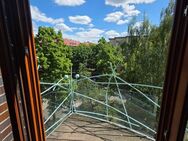 Top sanierte, lichtdurchflutete 2 Zimmer Traumwohnung mit Balkon und Aufzug - Berlin