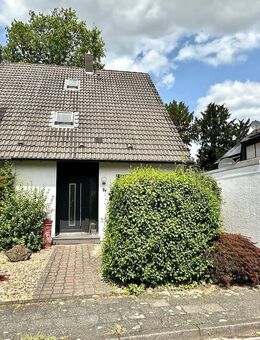 Doppelhaushälfte mit schönem Garten in beliebter Wohnlage - Grevenbroich