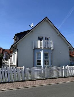 Mainhausen: Großzügige Doppelhaushälfte mit Potenzial und gutem Zustand - Mainhausen