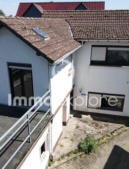 ***Sanierungsbedürftiges Haus im alten Ortskern von Usingen-Wernborn*** - Usingen