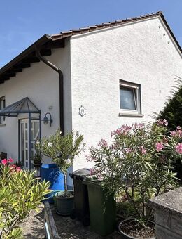 Familienfreundliches Einfamilienhaus mit Garten, möglichem Wohnraum im Keller in Sausenheim - Grünstadt