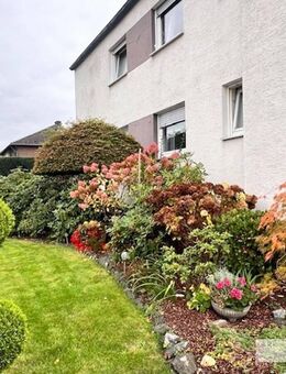 Zum Kauf: Dreifamilienhaus mit 2 Garagen, großem Garten & viel Potenzial in Welver-Scheidingen! - Welver