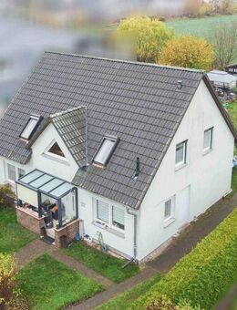 Familienfreundliches Haus mit großem Garten und verglaster Terrasse in idyllischer Feldrandlage - Bernau (Berlin)