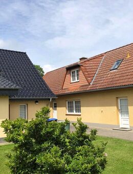 Zwei Häuser - ideal für die Großfamilie! - Meesiger