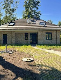 FÜR GEWERBE & WOHNEN | Bungalow plus Dachgeschoss mit ausgewiesener MwSt. zum Erstbezug in Traumlage - Bernau (Berlin)