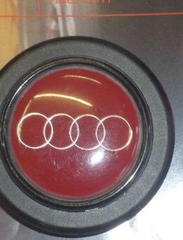 Audi MOMO Hupknopf Hornknopf AUDI - Dübendorf