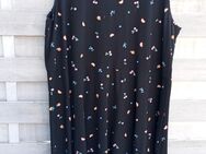 Schönes Clockhouse Minikleid , schwarz mit Streuobst, Gr. 56 , wie neu - Sinn
