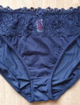 [BIETE] - 2x Damen-Slip dunkelblau s.Oliver Gr. 44/46 - Halle (Saale)
