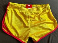 Andrew Christian Sportswear Shorts Gr. M gelb/gold/rot/gay - Köln