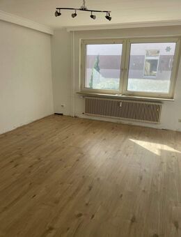 geräumige 3 Zimmer Wohnung mit Balkon - Gelsenkirchen