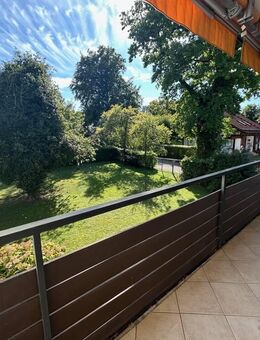 Berg - 5-Zi. Maisonette Wohnung (OG+DG) am Schlosspark! Kl. Seeblick/Südbalkon/EBK/Einzelgarage! - Berg (Regierungsbezirk Oberbayern)