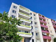 2 Monate kaltmietfrei: 4 Zimmer im Dachgeschoss mit Südbalkon - Halle (Saale)
