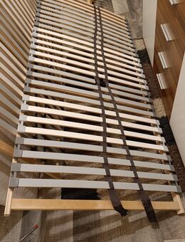 Lattenrost 90x 200 zu verkaufen - Ahlen