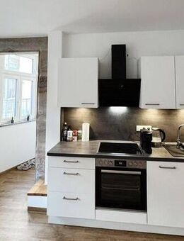 Außergewöhnliche Wohnung mit Balkon und Einbauküche - Fürth
