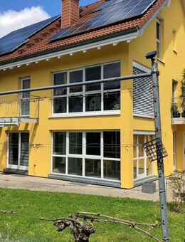 Lichtdurchflutetes Traumhaus in begehrter Lage von Neuenburg. Ideal für Generationenwohnen! - Neuenburg (Rhein)
