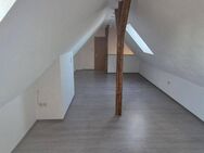 Helle Wohnung für Homeoffice und Hobbyraum - Remscheid