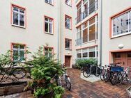 Sanierte 2-Zimmer Wohnung mit Balkon in Berlin-Friedrichshain - Berlin