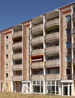 Schöne Wohnküche mit Fenster! - Neubrandenburg