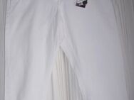 Hose – Damen Capri Jeans Größe 40/42 Farbe Weiß - Groitzsch