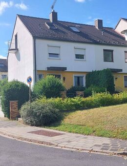 ***Familienfreundliches REH mit Garage*** Haustierhaltung nach VB möglich ***neue Bäder *** neue moderne Heizung *** Erstbezug nach Sanierung*** - Heroldsberg