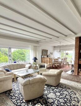 Traumhaftes Wohnen in Top-Lage - Wohnhaus mit Einliegerwohnung in Zweibrücken-Ernstweiler - Zweibrücken