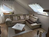 Ruhige Dachgeschosswohnung in 6-Parteienhaus in RGBG-Pentling - Pentling