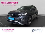 VW T-Cross, 1.0 TSI Move Life, Jahr 2023 - Köln