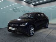 Audi Q2, 40 TFSI qu - S line - -, Jahr 2023 - München