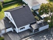 Modernisiertes Zweifamilienhaus in Top - Lage - Bad Sassendorf