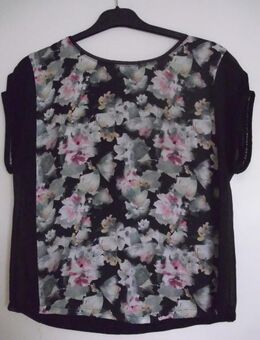 s.Oliver Damenbluse mit floralem Print Gr. L - Saarbrücken Zentrum
