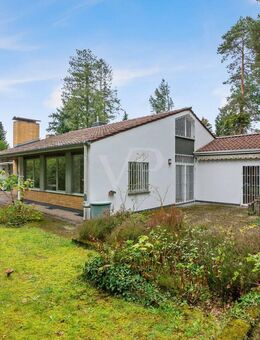 Wohnen in bester Lage - Einfamilienhaus mit Renovierungsbedarf und großem Gestaltungsspielraum - Homburg