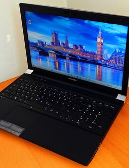 ☕️ Windows11 x64 Pro 24H2 deutsch Laptop Toshiba i5 8GB WLAN Samsung SSD Lizenz aktiviert - Ingolstadt