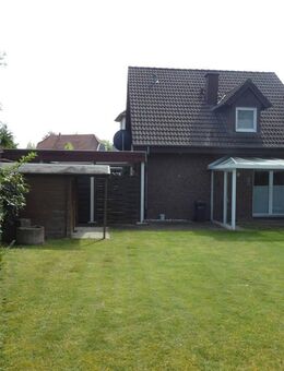 RESERVIERT - Doppelhaushälfte mit paradiesischem Garten im Ortskern von Rheda - Rheda-Wiedenbrück