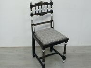 Antiker Stuhl Gründerzeit um 1880, Ankleidestuhl, Esszimmerstuhl, Schwarz Weiß, UNIKAT handbemalt - Sinzig