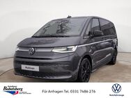 VW T7 Multivan, 2.0 TDI Multivan Style lang, Jahr 2022 - Potsdam