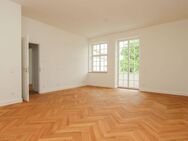 Kernsanierter Altbau! 4-Zimmer-Wohnung mit Freifläche - Haar