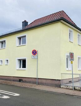 Perfekte Kombination: Wohnen und Vermieten in einem Zwei-Familienhaus - Osthofen