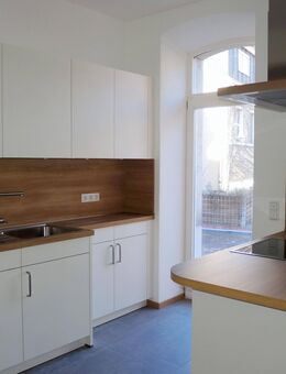 Altersgerechtes Wohnen im Denkmal auf 130m² // Aufzug // 1. OG // 2 Bäder // Einbauküche // 130 m² // OPTION zzgl. 1-Zimmer Apartment - Bad Brückenau