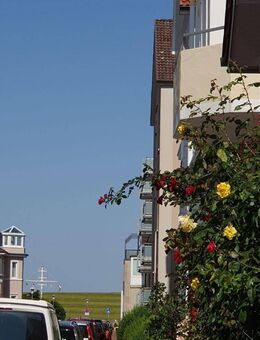 Schöne 3-Zimmer-Altbauwohnung mit zwei Balkonen - Cuxhaven