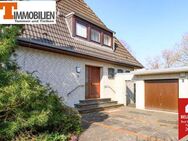 TT bietet an: Traumhaft großzügiges Wohnen auf großem Grundstück mit Pool-Haus im Garten! - Wilhelmshaven