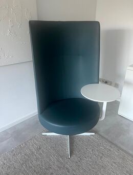 Loungesessel aus Leder und drehbar - Rehlingen-Siersburg